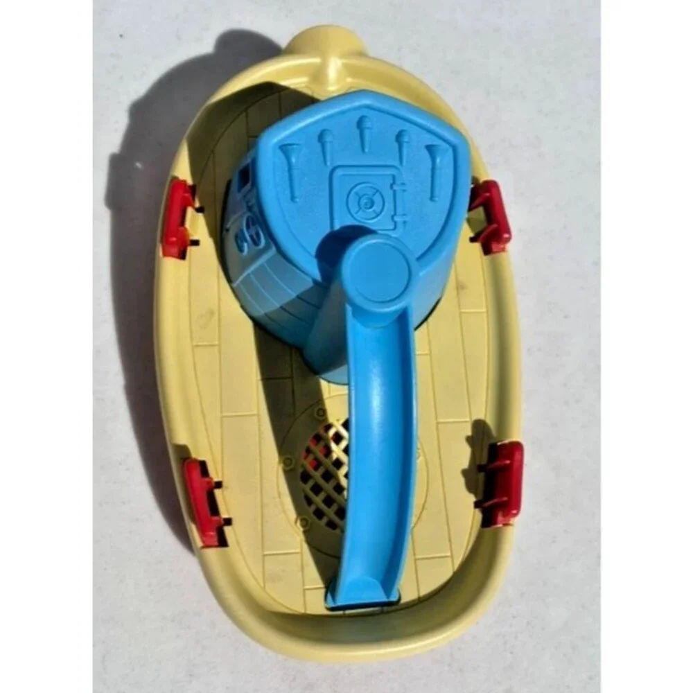 Green Toys Tugboat 100% Recycled Plastic Water Play Bath Blue, Red, Handle Float